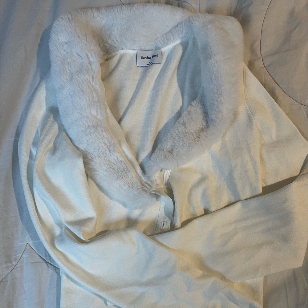 Aritzia ever cardigan